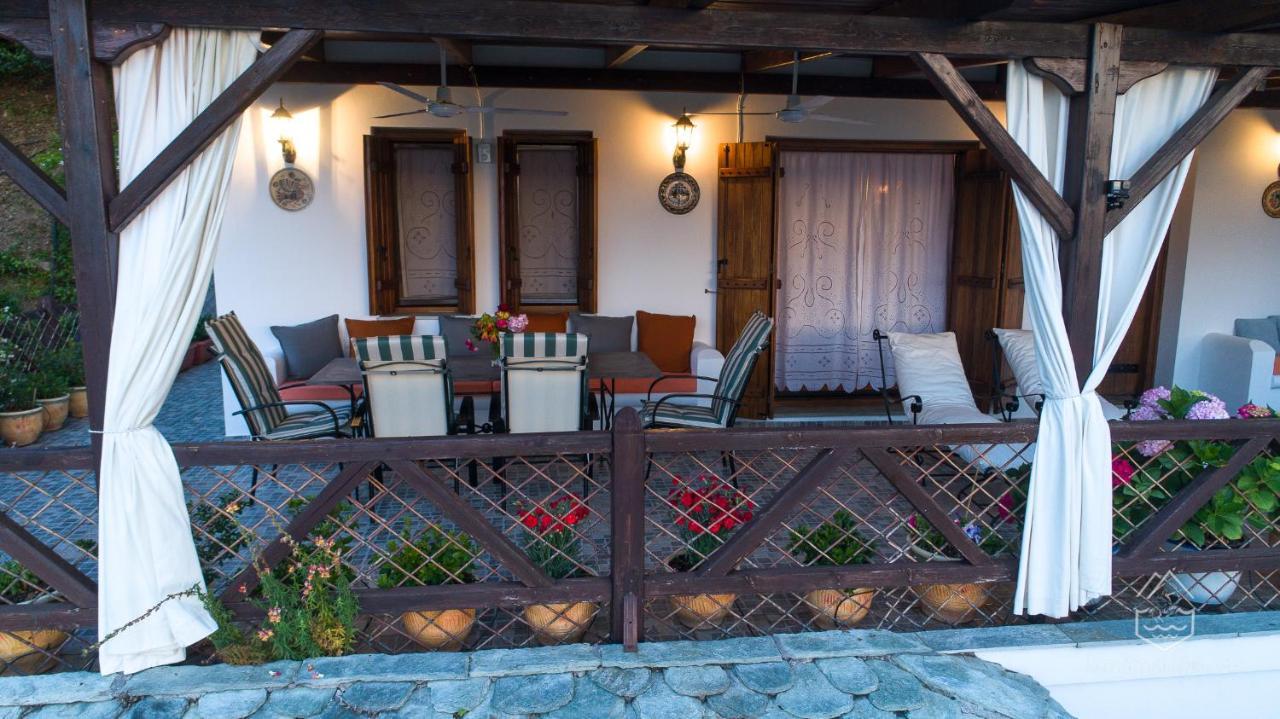 Villa House Of The Rising Sun Khorevtón Exterior foto